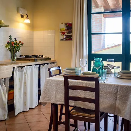Le Debbiare-18 By Interhome Daire